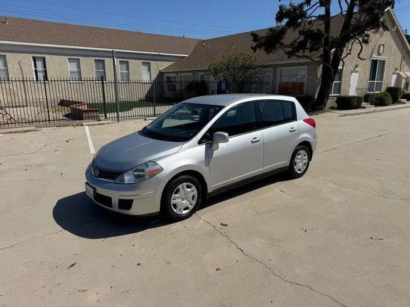 2011 Nissan Versa 1.8 S