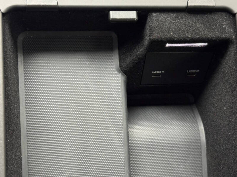 2022 Porsche Cayenne Turbo S E-Hybrid Coupe