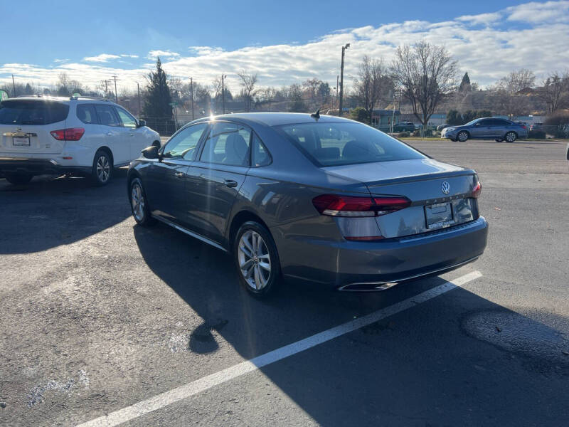 2021 Volkswagen Passat S photo 6