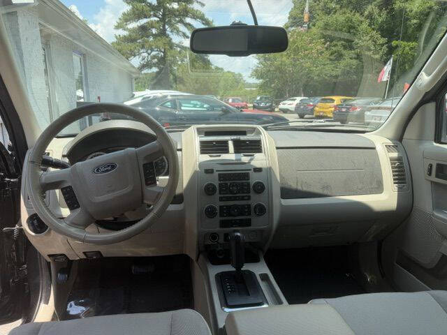 2011 Ford Escape XLT