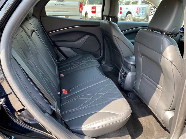 2024 Ford Mustang Mach-E Select