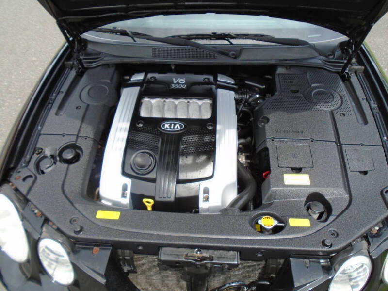 2005 Kia Amanti