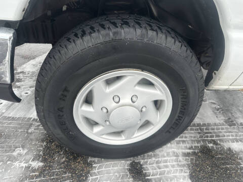 2009 Ford E-Series E-250