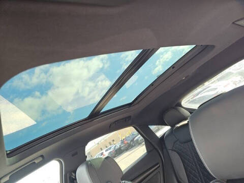 2023 Audi SQ5 Sportback 3.0T quattro Premium Plus