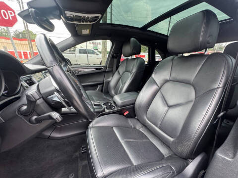 2017 Porsche Macan S