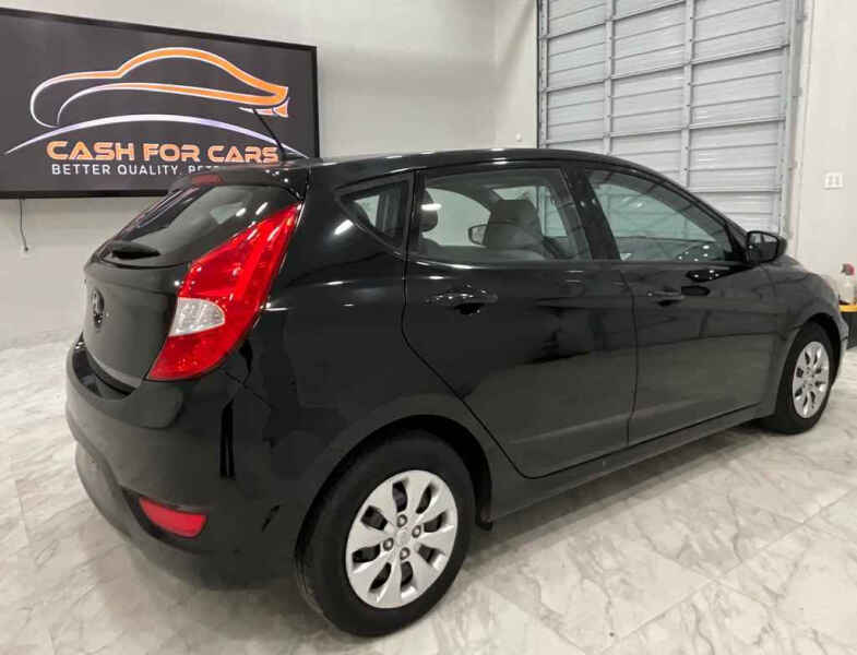 2016 Hyundai Accent SE