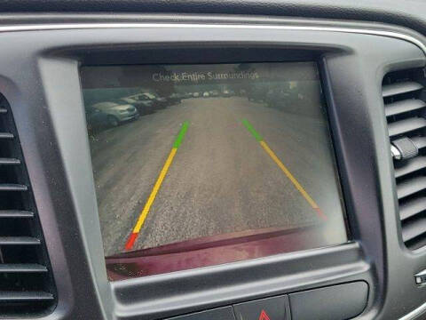 2017 Chrysler 200 Limited Platinum