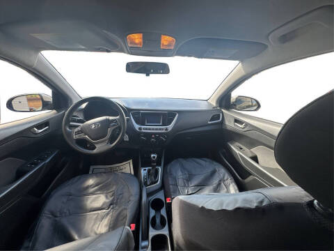 2019 Hyundai Accent SE