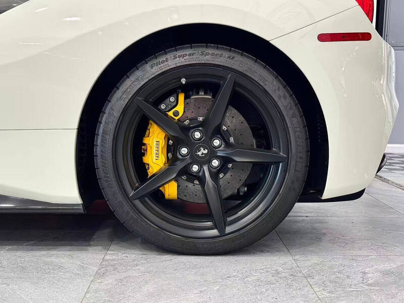 2016 Ferrari 488 GTB