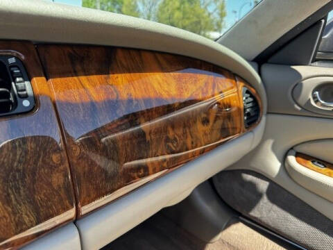 2000 Jaguar XK-Series XK8