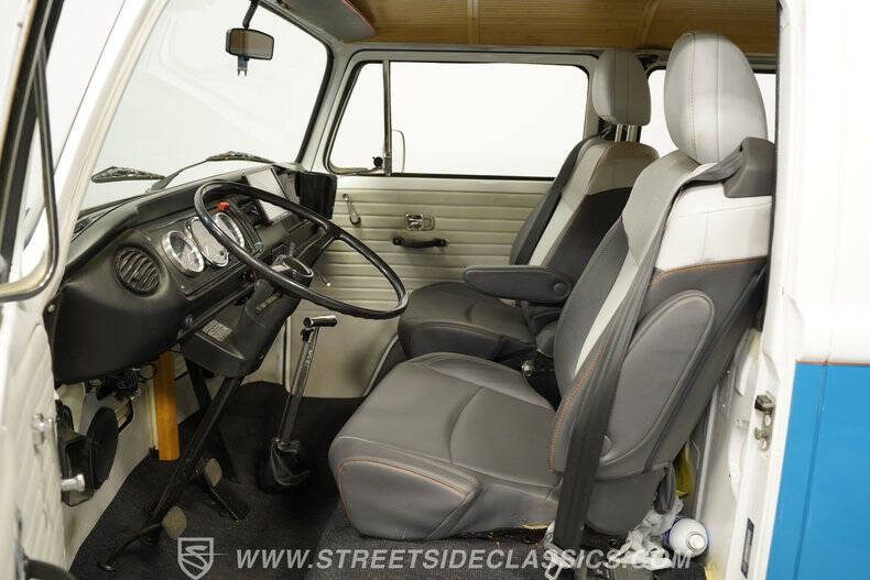 1976 Volkswagen Type 2