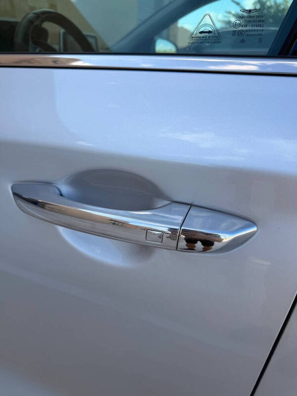 2019 Genesis G70 2.0T Advanced