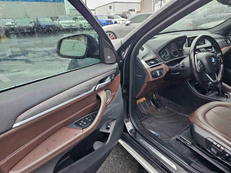 2017 BMW X1 xDrive28i