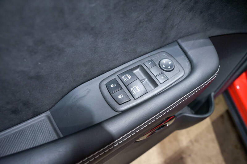 2021 Dodge Challenger SRT Super Stock