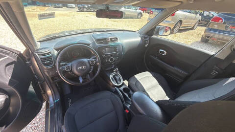 2017 Kia Soul +