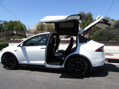 2016 Tesla Model X 90D