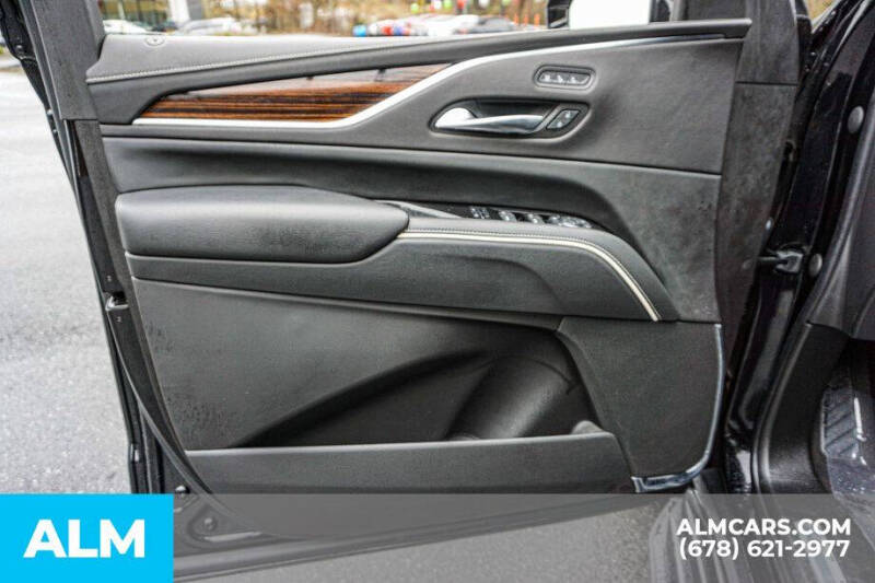 2022 Cadillac Escalade Premium Luxury