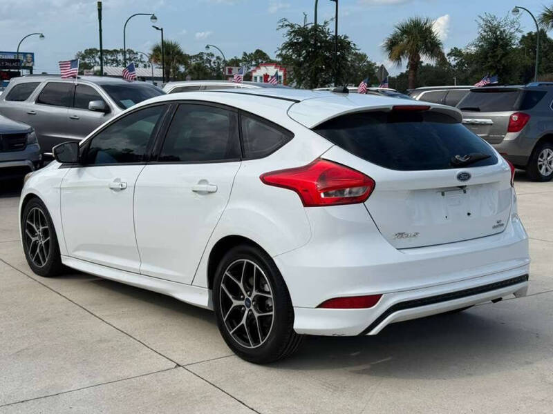 2015 Ford Focus SE