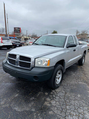 2006 Dodge Dakota for sale at Gator's Auto Sales in Garland TX