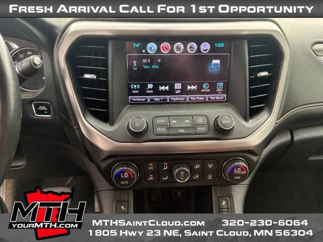 2017 GMC Acadia SLT-1