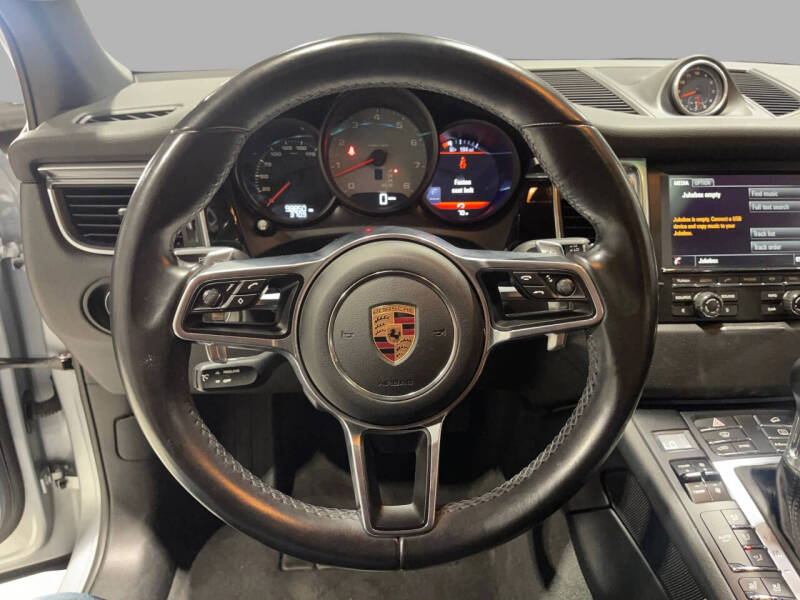 2016 Porsche Macan S