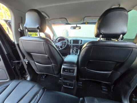 2018 Ford Edge Titanium