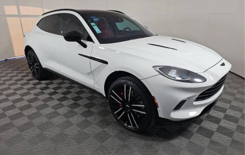 2023 Aston Martin DBX