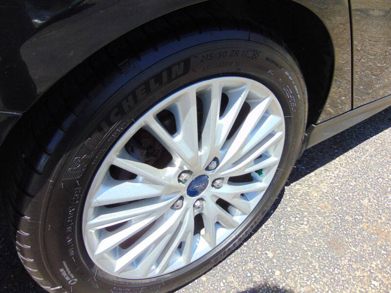 2016 Ford Focus Titanium