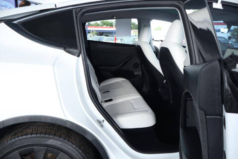 2023 Tesla Model Y Long Range