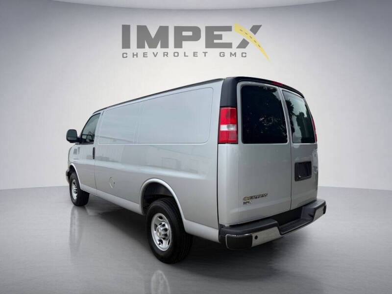2026 Chevrolet Express 3500