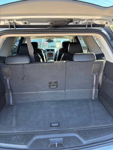 2013 GMC Acadia Denali