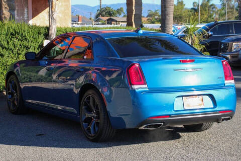 2023 Chrysler 300 Touring