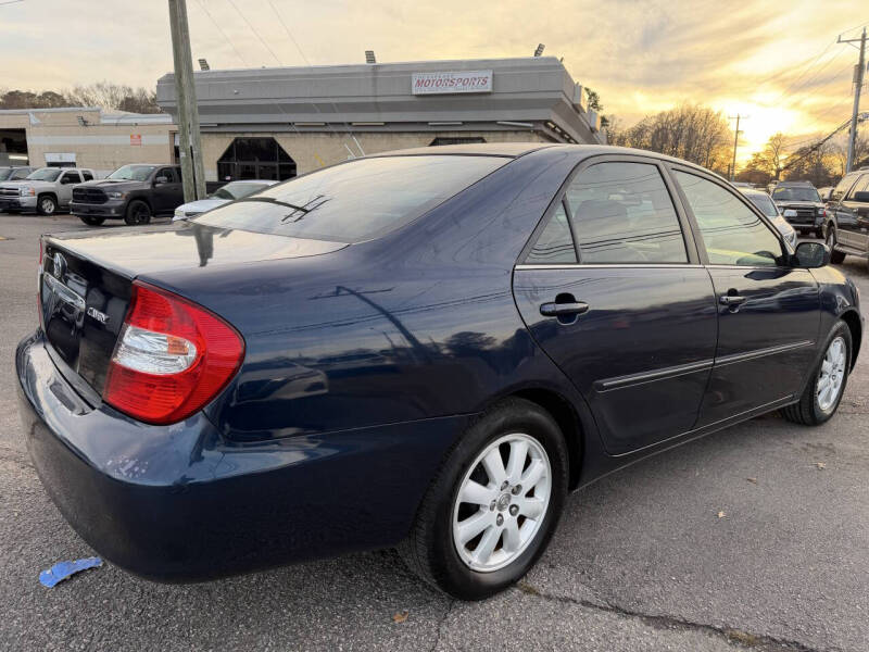 2004 Toyota Camry XLE