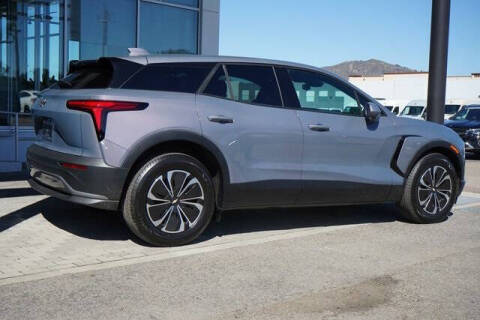 2025 Chevrolet Equinox EV LT 2