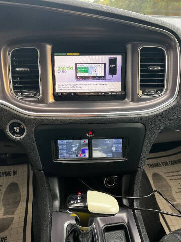 2016 Dodge Charger SE