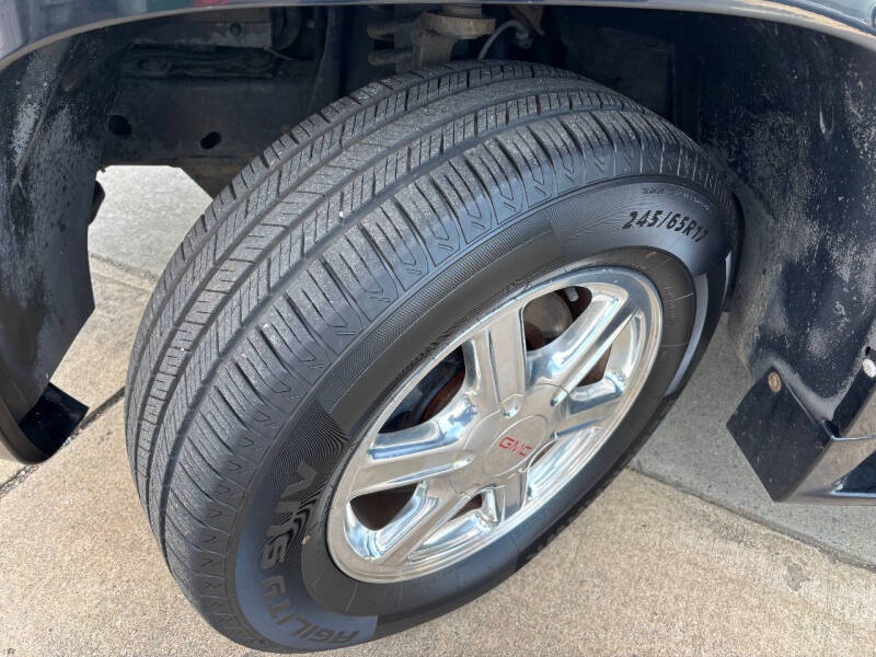 2005 GMC Envoy Denali