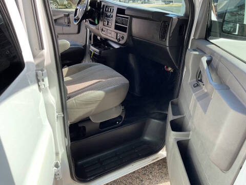 2019 Chevrolet Express LS 2500