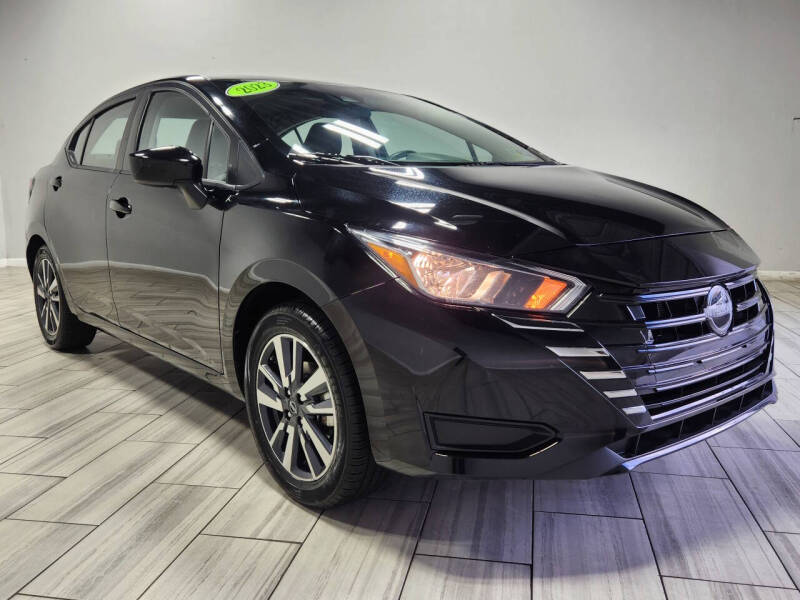 2023 Nissan Versa SV