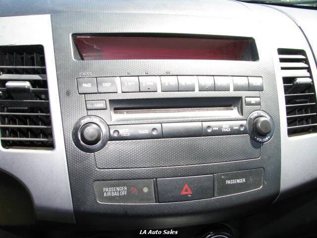 2012 Mitsubishi Outlander ES