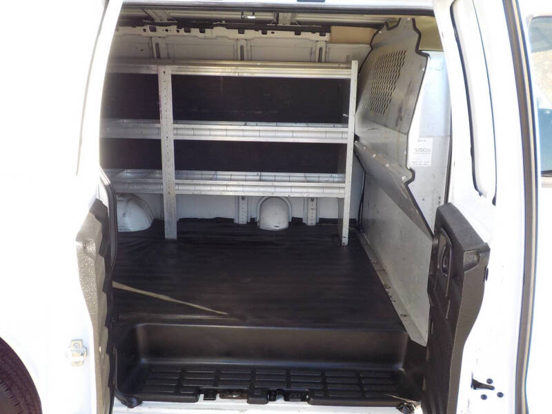 2017 Chevrolet Express 2500