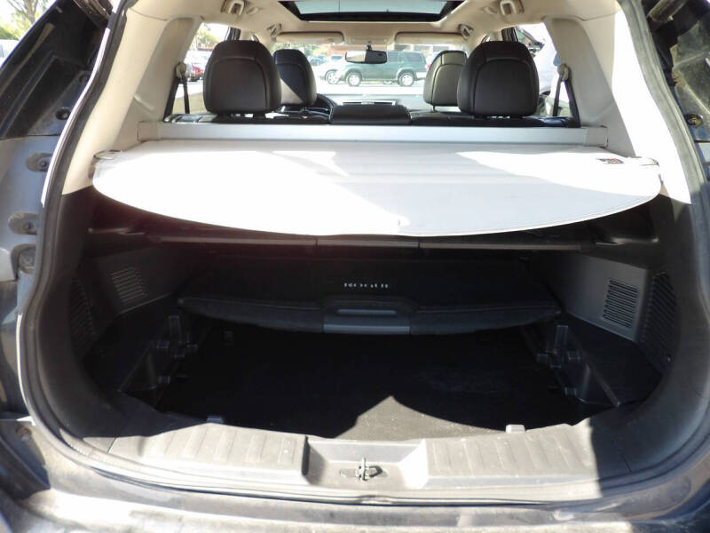 2016 Nissan Rogue SL