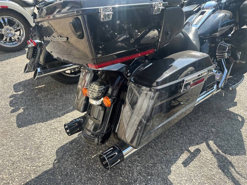 2013 Harley-Davidson FLTRU103 -