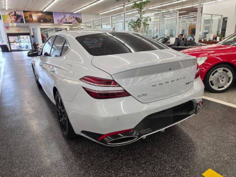 2022 Genesis G70
