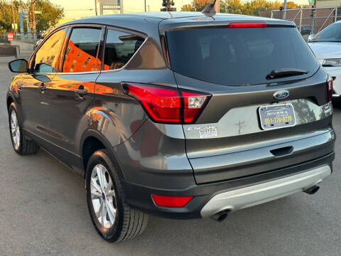 2019 Ford Escape SE