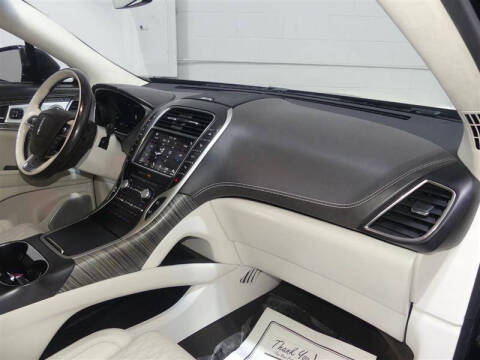 2019 Lincoln Nautilus Black Label