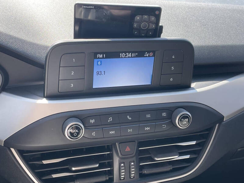 2022 Ford Escape S