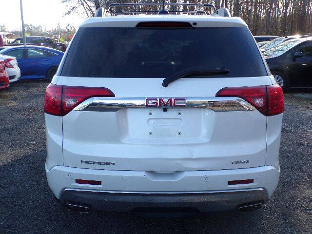 2017 GMC Acadia Denali