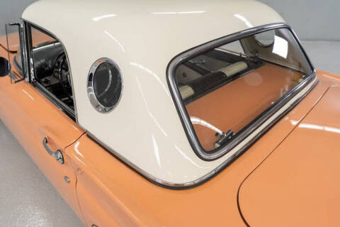 1957 Ford Thunderbird