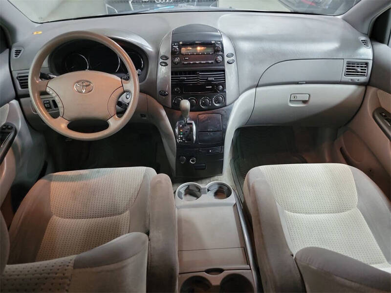 2009 Toyota Sienna