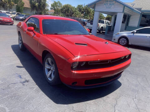 2015 Dodge Challenger SXT